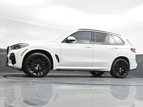 Used 2020 BMW X5 M50i w/ Executive Package AWD/4WD image 31