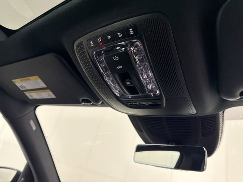 Certified 2025 Mercedes-Benz GLE 580 4MATIC image 11