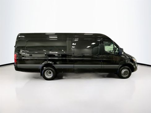 New 2026 Mercedes-Benz Sprinter 3500 image 9