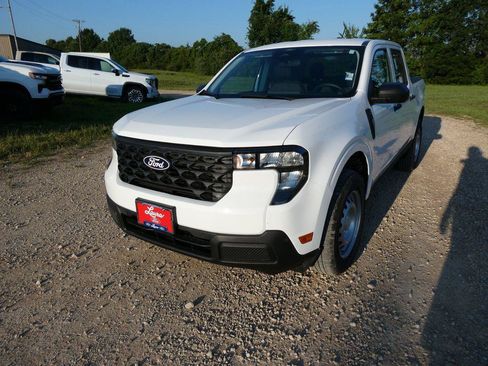 New 2026 Ford Maverick XL FWD image 9