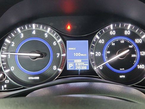 Used 2016 INFINITI QX80 4WD w/ Deluxe Technology Package image 36