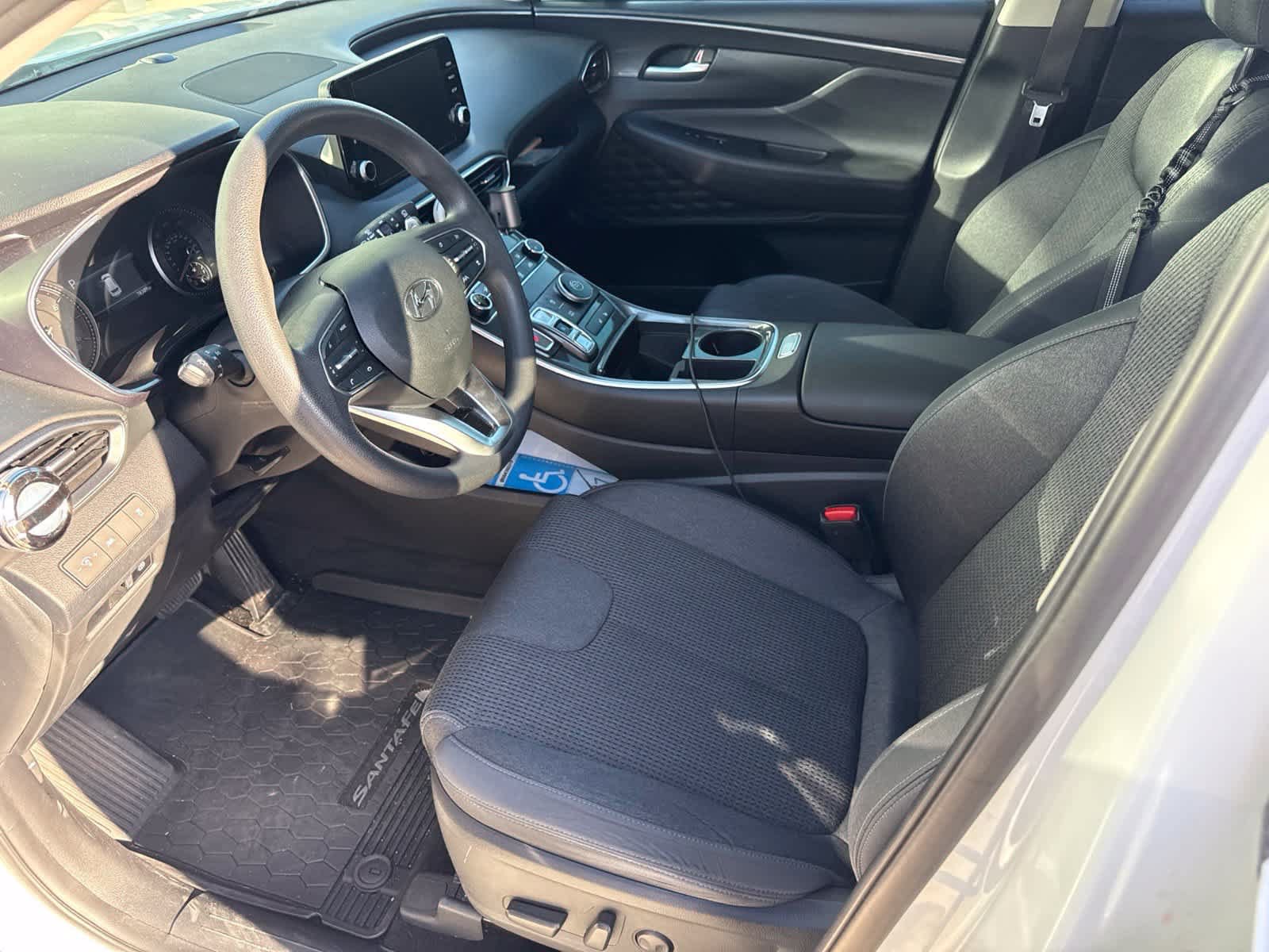 Used 2021 Hyundai Santa Fe SEL FWD image 5