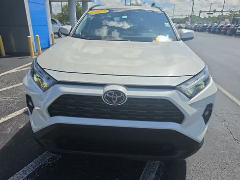 Used 2022 Toyota RAV4 XLE Premium FWD image 8