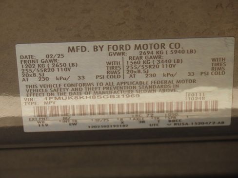 Certified 2025 Ford Explorer ST-Line AWD/4WD image 34