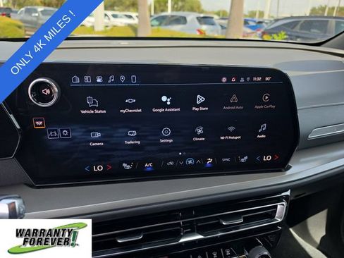 Used 2026 Chevrolet Traverse LT FWD image 26