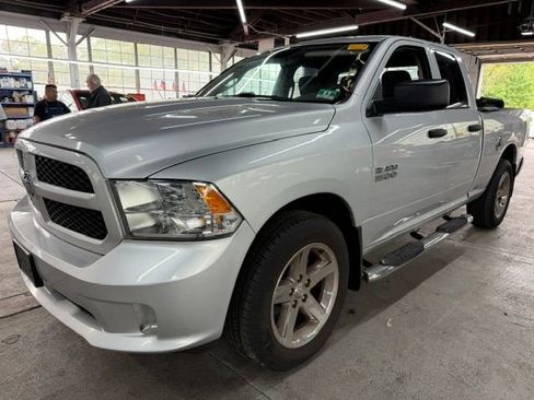 Used 2018 RAM 1500 Express w/ Express Value Package AWD/4WD image 1