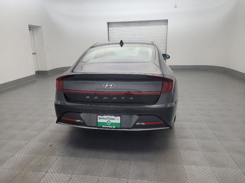 Used 2023 Hyundai Sonata SE FWD image 7