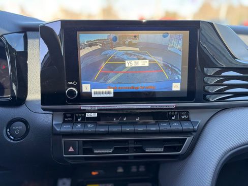 New 2026 Toyota Camry Hybrid image 26