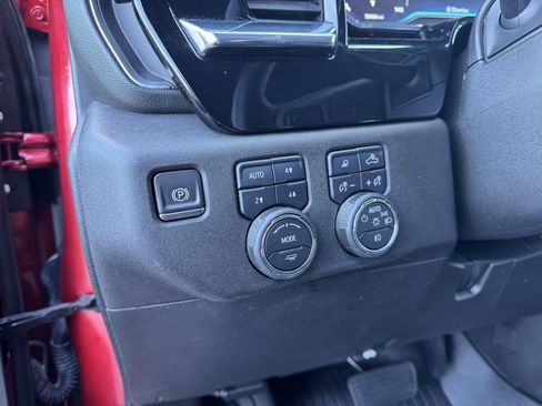 Used 2024 Chevrolet Silverado 2500 LTZ w/ LTZ Plus Package image 3