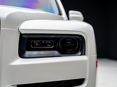 Used 2019 Rolls-Royce Cullinan image 9