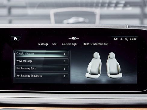Used 2025 Mercedes-Benz Maybach GLS 600 4MATIC image 87