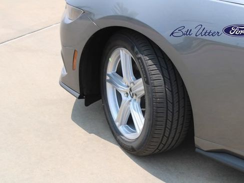 New 2026 Ford Mustang Coupe RWD image 5