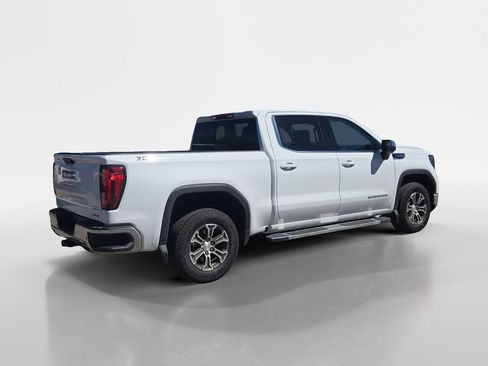 Used 2024 GMC Sierra 1500 SLE w/ Preferred Package AWD/4WD image 5
