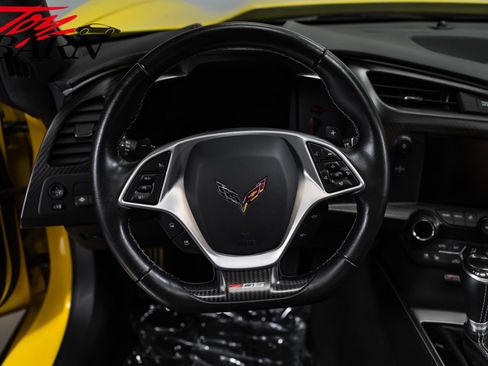 Used 2016 Chevrolet Corvette Z06 w/ 3LZ Preferred Equipment Group RWD image 40