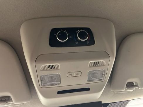 Used 2023 Ford Transit 350 XLT image 24