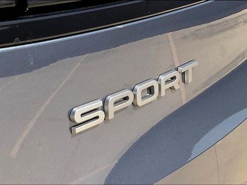 New 2025 Land Rover Range Rover Sport image 9