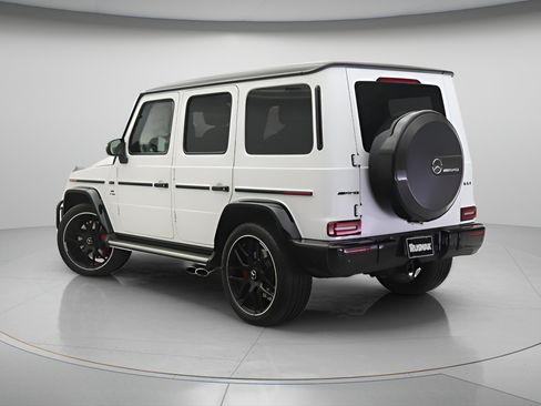 Certified 2022 Mercedes-Benz G 63 AMG 4MATIC image 2