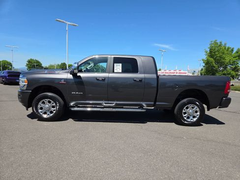 Used 2024 RAM 2500 Laramie w/ Safety Group AWD/4WD image 11