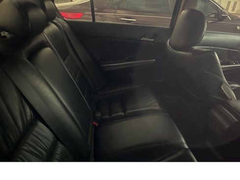 Used 2011 Honda Accord LX image 3