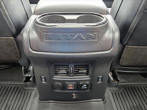 Used 2024 Nissan Titan PRO-4X w/ Pro-4x Convenience Package image 18