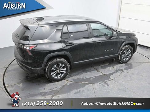 New 2026 Chevrolet Equinox LT w/ Convenience Package II AWD/4WD image 30