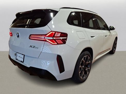 Used 2026 BMW X3 xDrive30i w/ M Sport Package AWD/4WD image 4