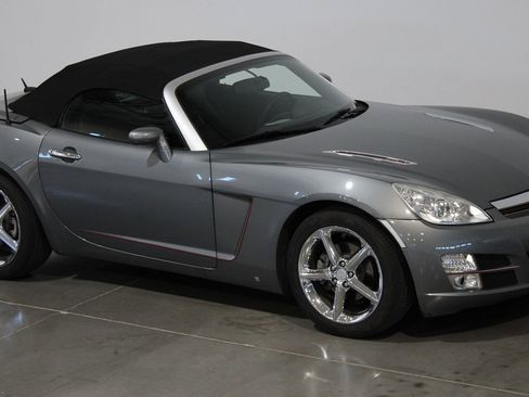 Used 2007 Saturn Sky w/ Premium Trim Pkg image 7