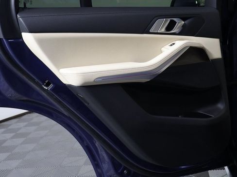 Used 2019 BMW X5 xDrive40i w/ Convenience Package image 13