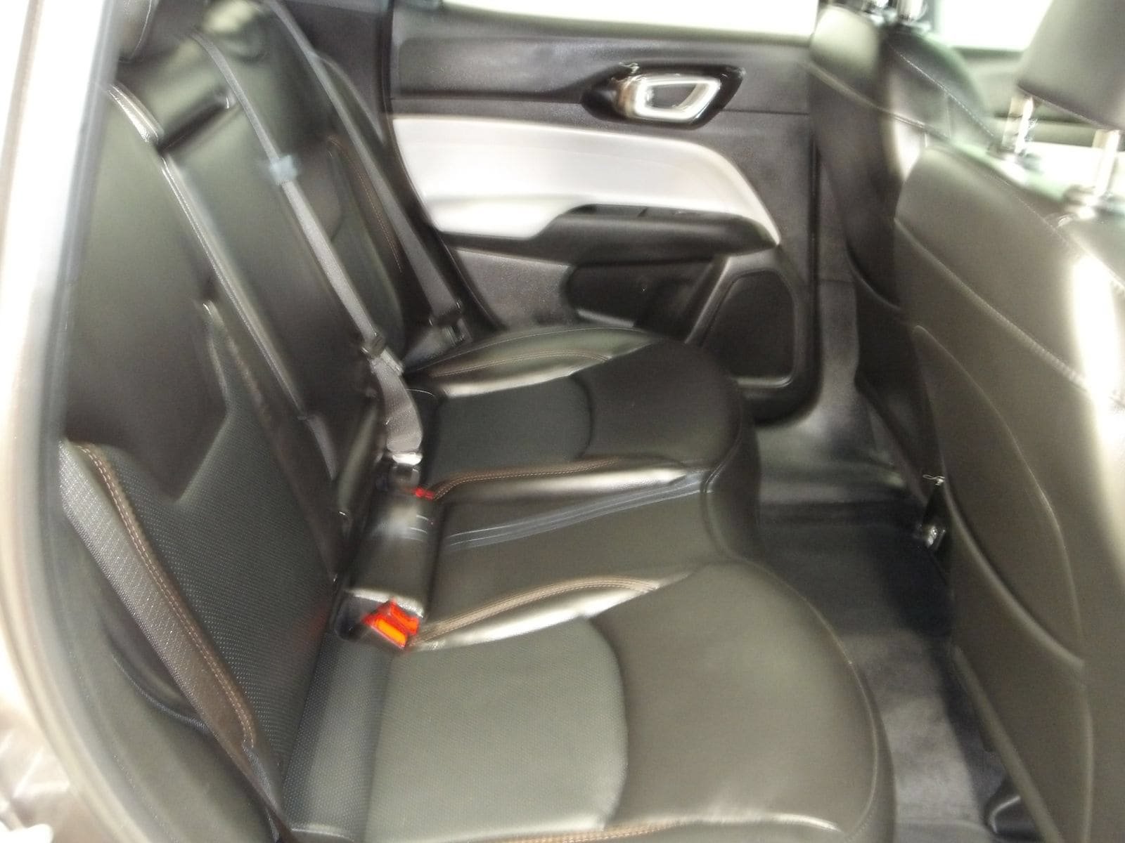 Used 2023 Jeep Compass Limited AWD/4WD image 16