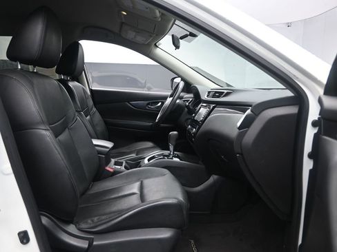 Used 2014 Nissan Rogue SL image 27