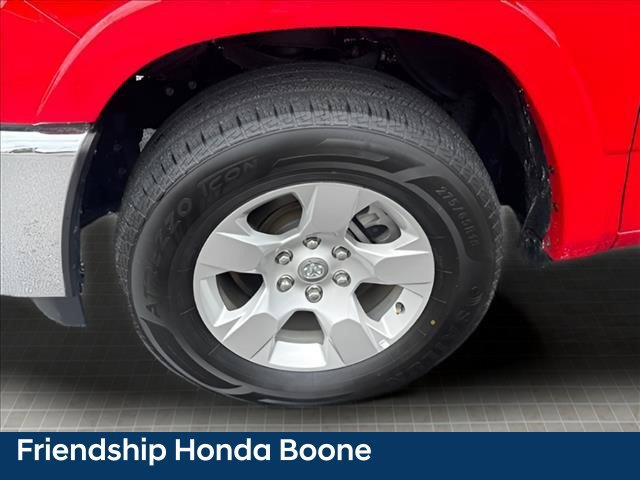 Used 2025 RAM 1500 Big Horn AWD/4WD image 23