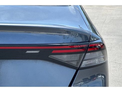 Used 2023 Honda Accord LX image 16