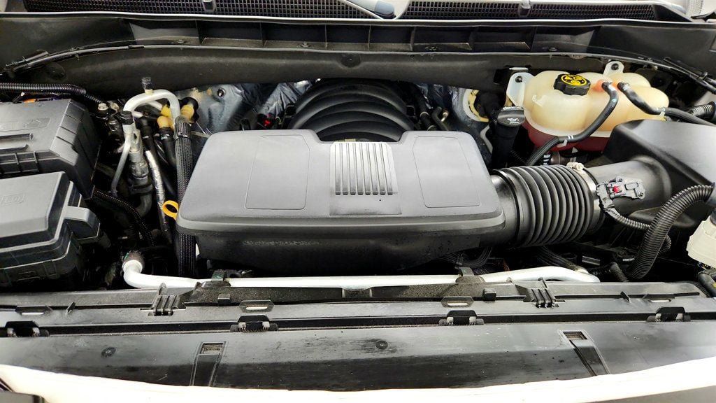 Used 2021 Cadillac Escalade ESV Premium Luxury Platinum RWD image 28