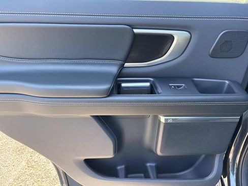 New 2027 Ford Expedition Platinum w/ Stealth Appearance Package AWD/4WD image 19
