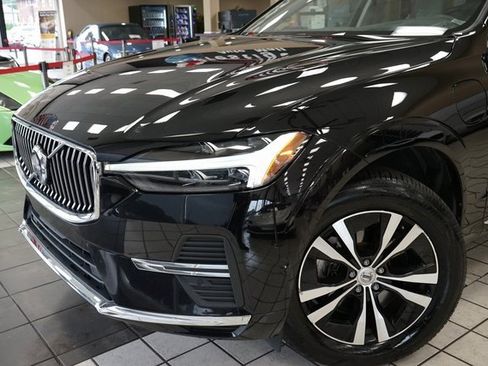 Used 2022 Volvo XC60 T8 Inscription Expression image 23