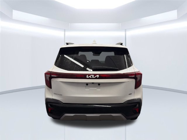 Certified 2024 Kia Seltos S AWD/4WD image 5