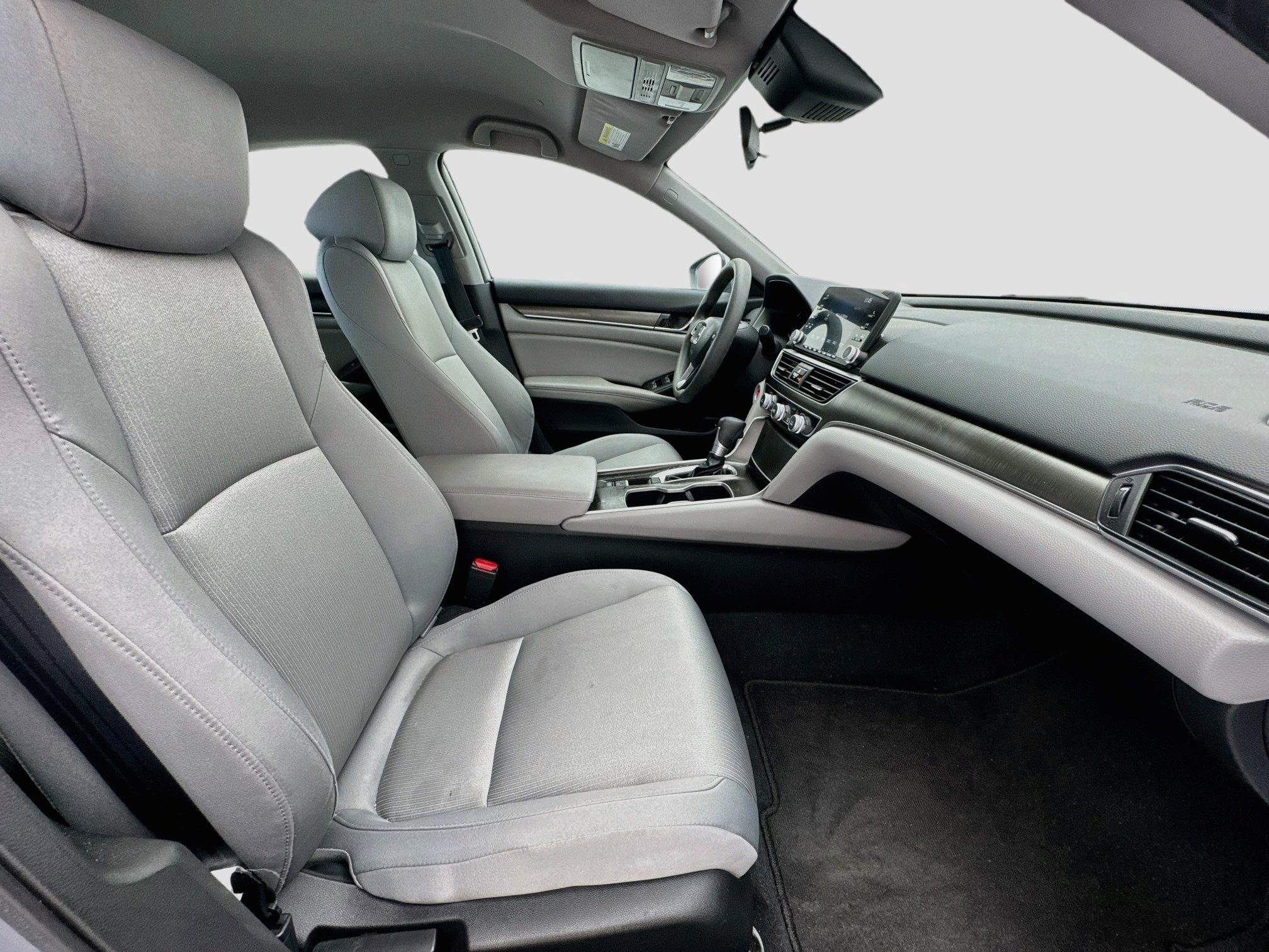 Used 2019 Honda Accord LX image 18