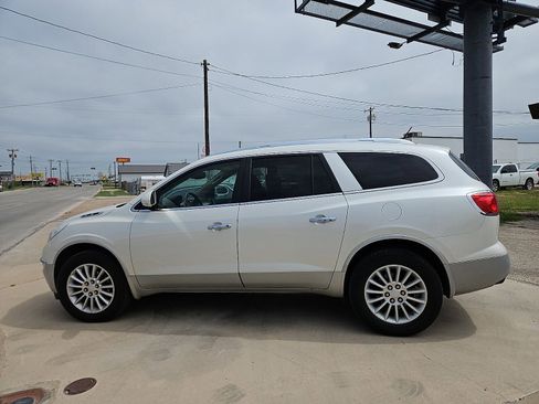 Used 2012 Buick Enclave Leather w/ LPO, Cargo Convenience Pkg FWD image 2