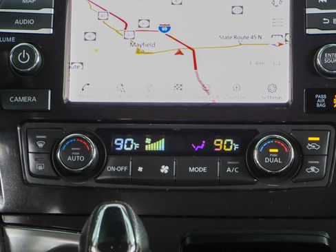 Used 2023 Nissan Maxima SV w/ Floor Mat Group image 20