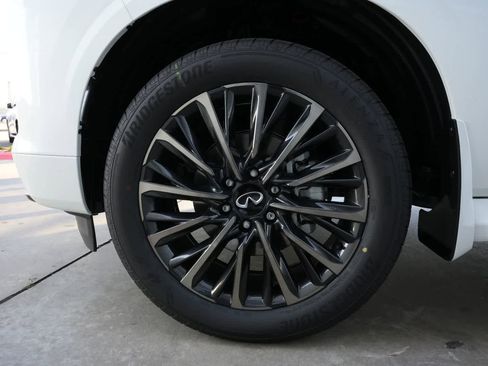 New 2026 INFINITI QX80 Autograph w/ Premium Cargo Package AWD/4WD image 26
