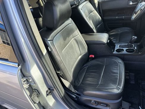 Used 2019 Ford Flex Limited image 26