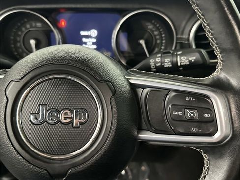 Used 2021 Jeep Wrangler Unlimited Sahara w/ Cold Weather Group image 34