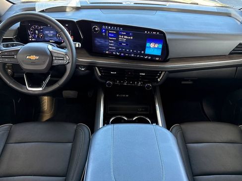 Used 2025 Chevrolet Tahoe Premier image 21