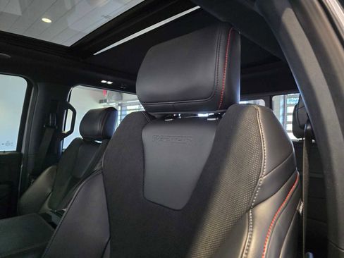 Used 2025 Ford F150 Raptor image 27