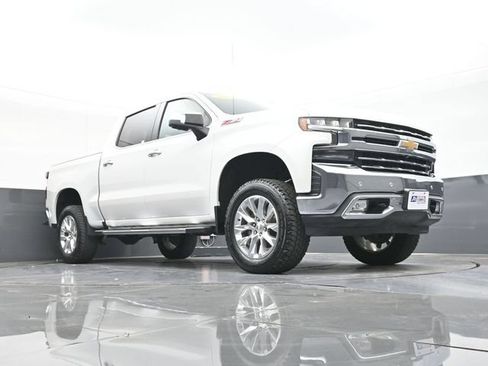 Used 2022 Chevrolet Silverado 1500 LTZ w/ Technology Package AWD/4WD image 54