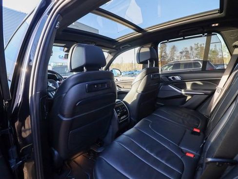 Used 2020 BMW X5 M50i w/ Dynamic Handling Package image 39