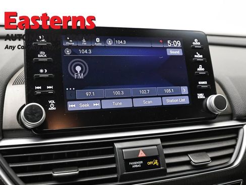 Used 2020 Honda Accord Sport image 18