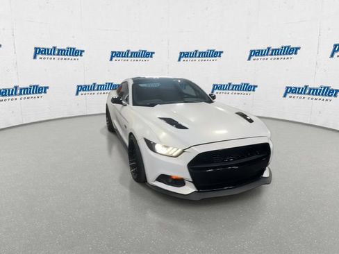 Used 2016 Ford Mustang GT Premium w/ Equipment Group 401A RWD image 3