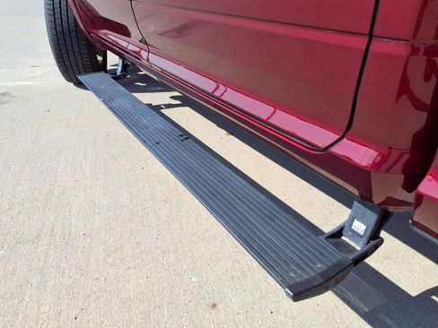 Certified 2017 RAM 1500 Laramie w/ Convenience Group image 3