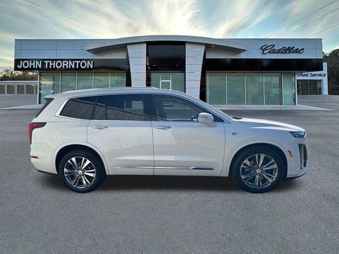 Certified 2025 Cadillac XT6 Premium Luxury w/ Platinum Package FWD image 4